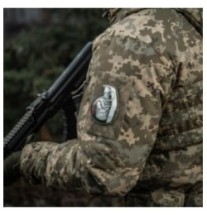 Nášivka M-Tac M67 3D 1 - čierna-strieborná