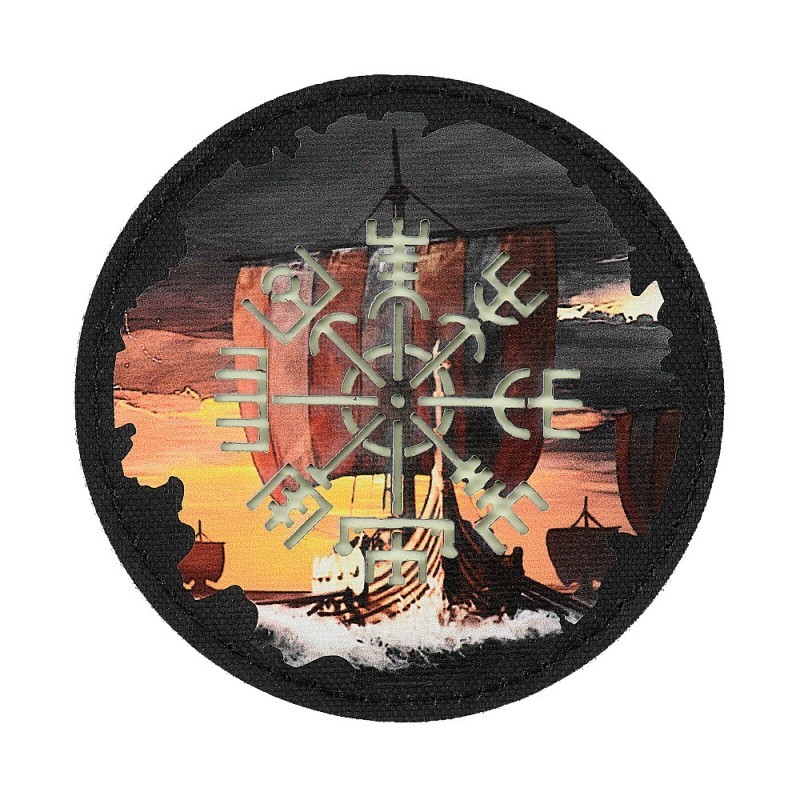 Nášivka M-Tac Walknut Vegvisir Drakkar Round - farebná Nášivka M-Tac Walknut Vegvisir Drakkar Round - farebná