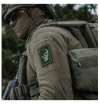 Nášivka M-Tac Face of War - čierna-olivová
