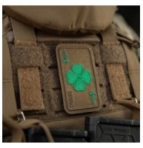 Nášivka M-Tac Lucky Card - coyote