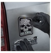 Samolepka M-Tac Old Skull Reflective - čierna-biela