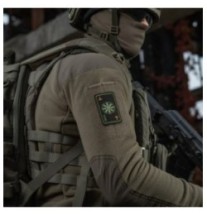 Nášivka M-Tac Card Helmet of Horror - čierna-olivová