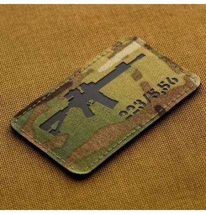 Nášivka so zbraňou M-Tac AR-15 223/5,56 - multicam-čierna