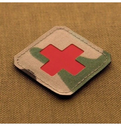 Nášivka M-Tac Medic Cross Laser Cut - multicam-červená