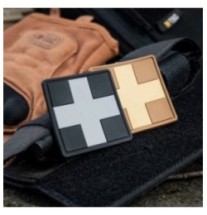 Nášivka M-Tac Medic Cross Square - čierna-sivá