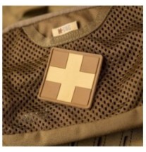 Nášivka M-Tac Medic Cross Square - coyote-desert
